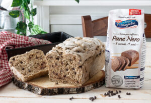 Pane nero con gocce di cioccolato